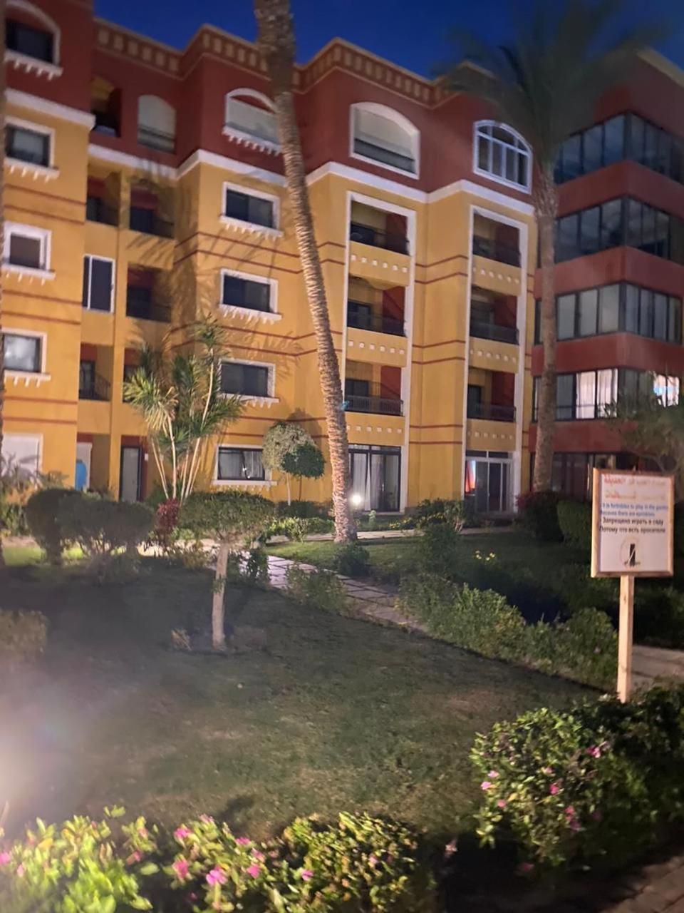 Esplanada Hotel Apartments Хургада Экстерьер фото