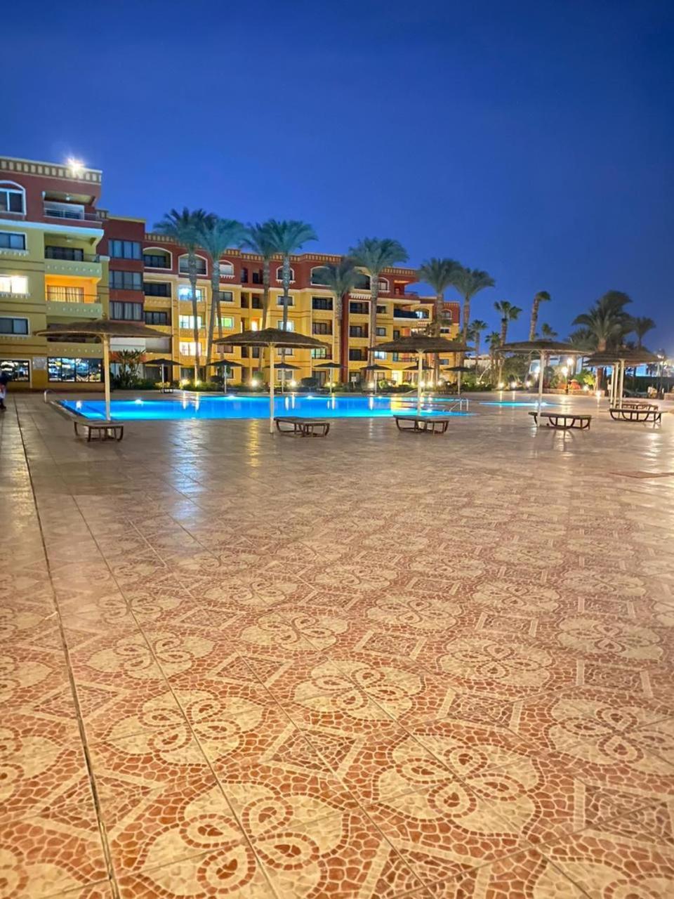 Esplanada Hotel Apartments Хургада Экстерьер фото